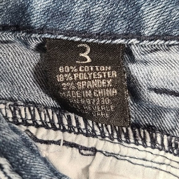 Almost Famous Jeans Women Size 3 Blue Cotton Denim Button Fly 25x30 Distressed - Picture 4 of 12